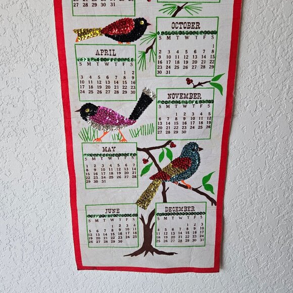 Vintage 1977 Hanging Felt Calendar Kit Birds Tree Red Handmade Sequin 34"x10" - Picture 3 of 7